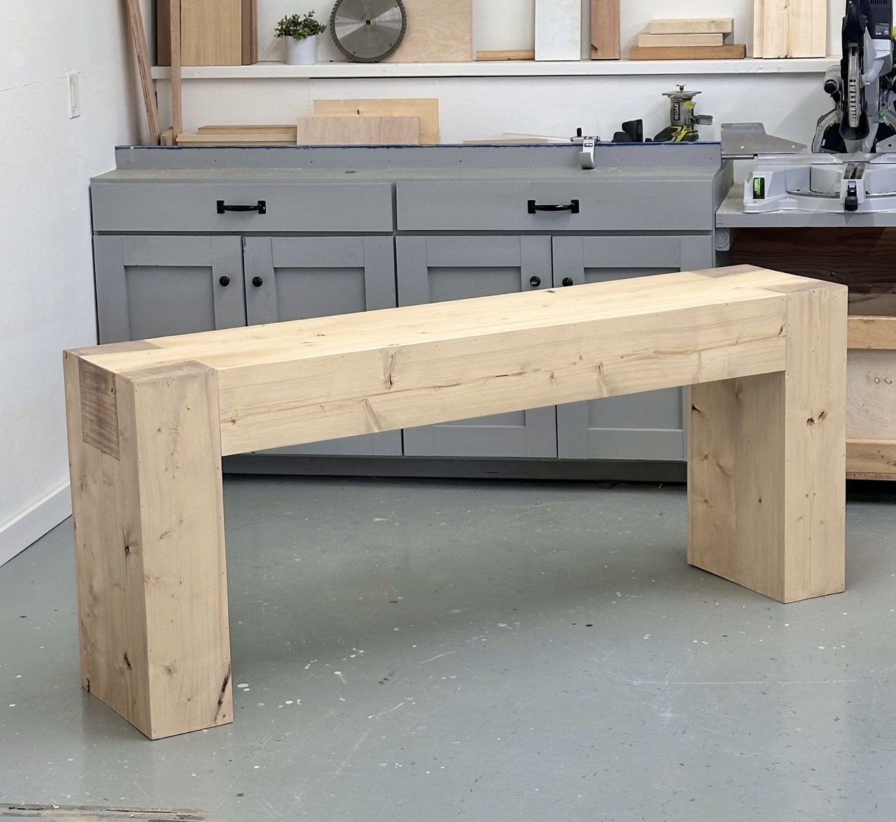DIY Dovetail Beam Console Table – Free Plans + Video Tutorial