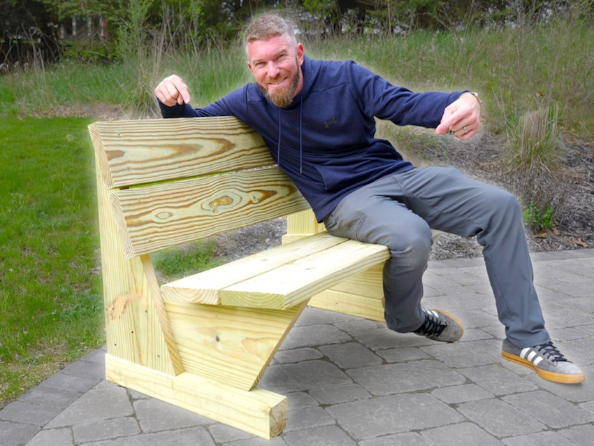 Easy Outdoor Bench Plans | 2 Tools | 30mins