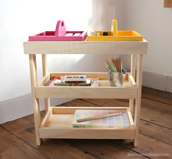 Art Storage Shelf with Caddies